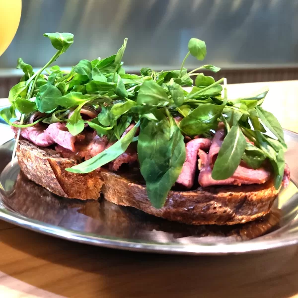 IMG_20250611_174610 2.2 Sándwich Rubén